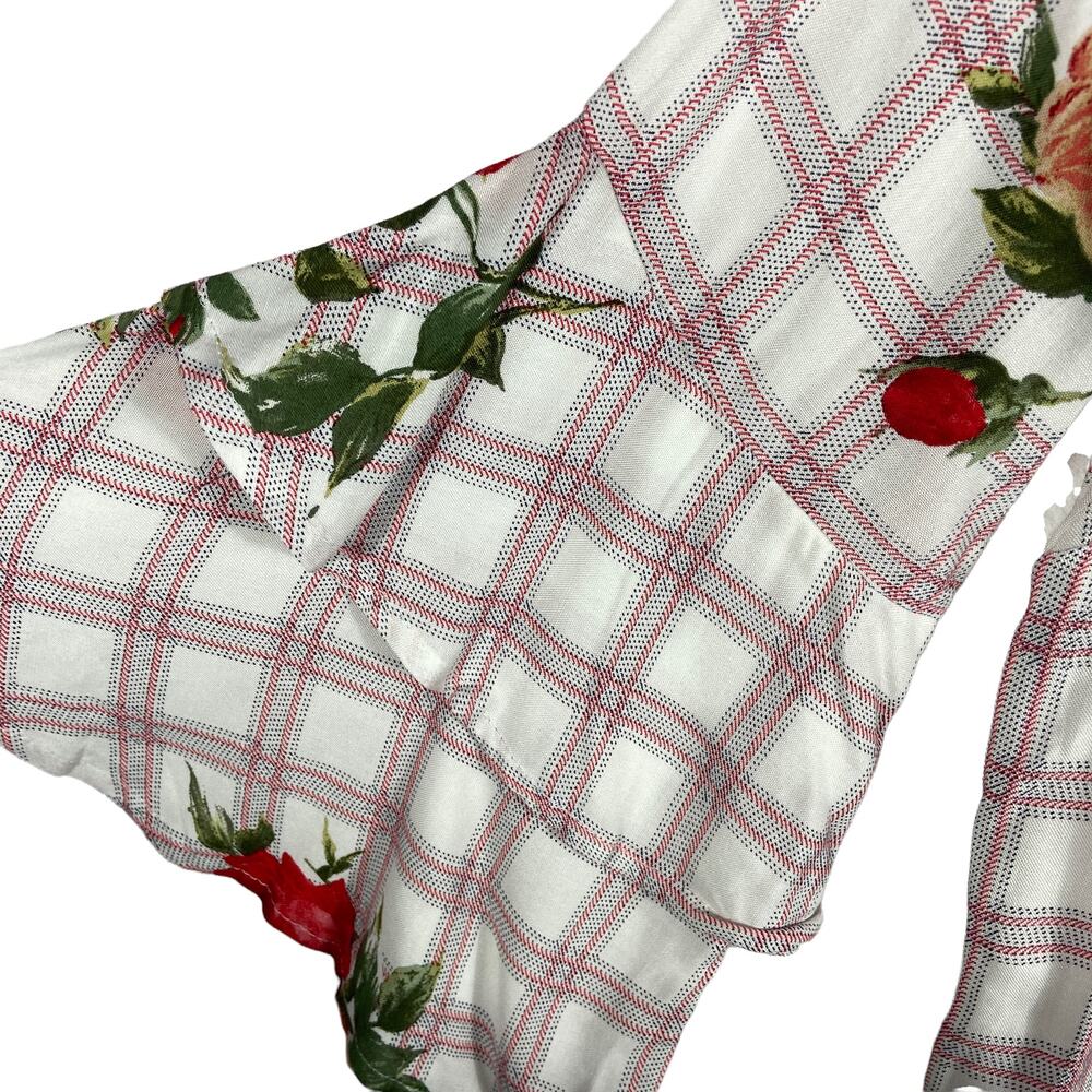 White Birch Floral Top Size Large - Picture 7 of 9